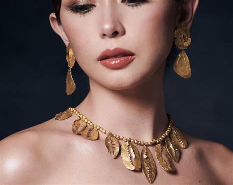 Beauty Gonzalez gets flak for wearing gold excavated artifacts at the.